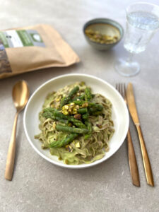 Vegan Tagliatelle with green asparagus and pistachios