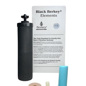 Black-Berkey-filterelement-met-accessoires.jpg